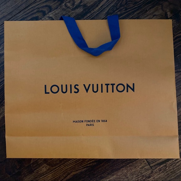 *SOLD* LOUIS VUITTON SHOPPING BAG AND BOX. - Picture 2 of 2